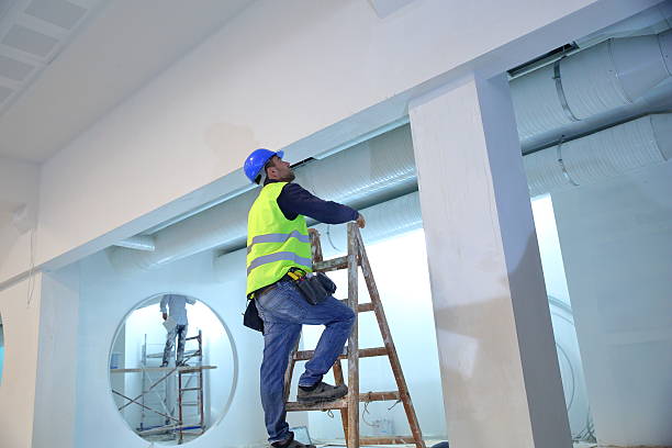 Best Drywall Sanding and Smoothing  in Lewistown, IL